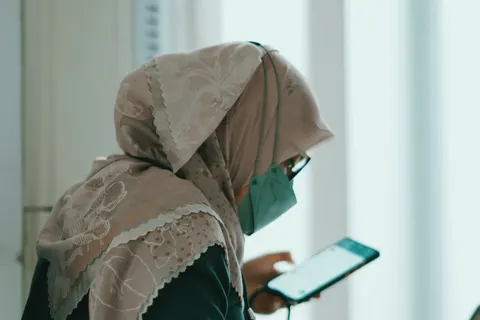 Tawakal dalam Bekerja: Menyeimbangkan Ikhtiar dan Berserah kepada Allah