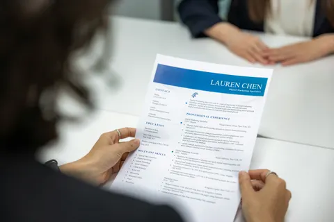 Cara Membuat CV Lamaran Kerja yang Islami dan Profesional